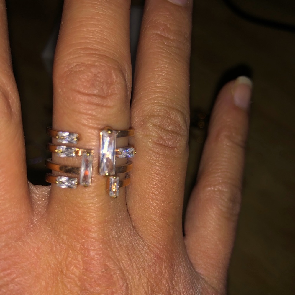 Henri Bendel luxe ring